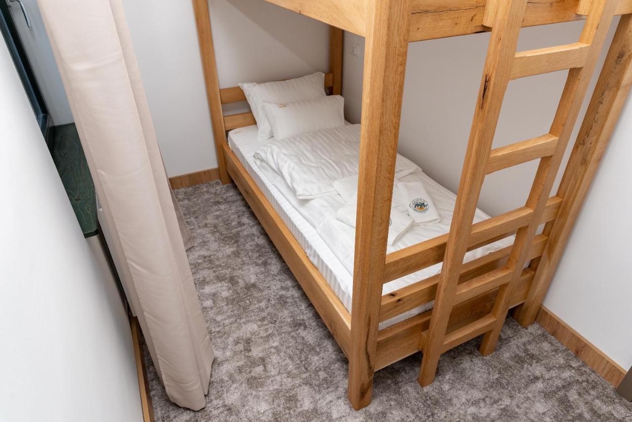 Hotel Forest Pale Eksteriør billede