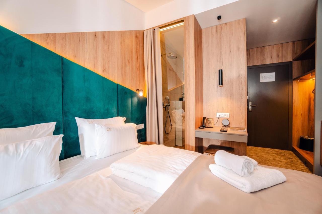 Hotel Forest Pale Eksteriør billede
